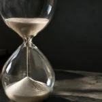 Zamanın Efendisi Olmak: Erteleme Psikolojisini Anlamak ve Aşmak