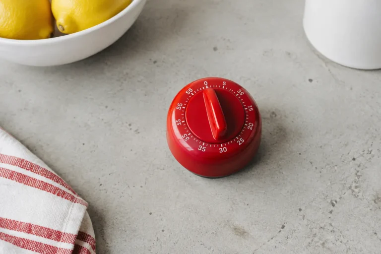 Pomodoro Tekniği Nasıl Uygulanır? Odaklanma Sanatı ve Verimlilik Rehberi